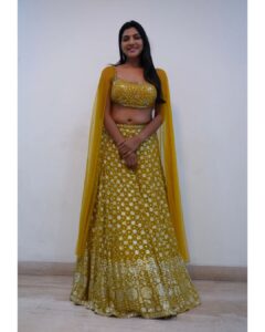Lahari Shari Instagram - ✨🪔 Happy Vijayadashami! May the divine light of knowledge guide your path, illuminating every step with wisdom and clarity. Let this auspicious occasion mark the victory of good over evil, and may you conquer all challenges that come your way. 🌟✨

Attire : @ohanahyd
Photographer : @troyphotographyofficial
Stylist : @adamostylestudio

#Vijayadashami #FestivalOfVictory #TriumphOverDarkness #BlessedWithSuccess #ShineBrightly #ConquerObstacles #SpreadPositivity #actress #teluguactress #tollywood #biggbosstelugu #Hyderabad #love #life #postivevibes #PositiveThoughts #lovemylife #lovemyself #loveyouall #festival #FestivalVibes