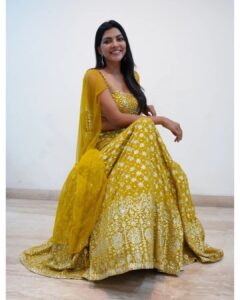 Lahari Shari Instagram - ✨🪔 Happy Vijayadashami! May the divine light of knowledge guide your path, illuminating every step with wisdom and clarity. Let this auspicious occasion mark the victory of good over evil, and may you conquer all challenges that come your way. 🌟✨

Attire : @ohanahyd
Photographer : @troyphotographyofficial
Stylist : @adamostylestudio

#Vijayadashami #FestivalOfVictory #TriumphOverDarkness #BlessedWithSuccess #ShineBrightly #ConquerObstacles #SpreadPositivity #actress #teluguactress #tollywood #biggbosstelugu #Hyderabad #love #life #postivevibes #PositiveThoughts #lovemylife #lovemyself #loveyouall #festival #FestivalVibes