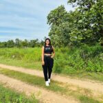 Lahari Shari Instagram - Embracing the serenity of Sunday mornings amidst nature's embrace. 🌿☀️ #goodmorning #HappySunday #loveyouall #LifeIsBeautifu #HappyWeekend #WeekendBliss #actresslife #TollywoodVibes #cinema #teluguactress Hyderabad