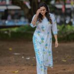 Lakshmi Nakshathra Instagram - The journey is always the best part ! Waitng for the NEXT ! 📸. @libzalonso Wearing @sandlore_artisanaltreasures Muah @sindhu_valsan #lakshminakshathra #day #goodday #insta #instapost #picoftheday