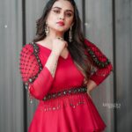 Lakshmi Nakshathra Instagram – Red is a bit of everything: kinda classy, kinda crazy.

📸. @imagiophotography_official 
Outfit: @acornfashionlines
Stylist : @stylewithandriya
Muah @mukeshmuralimakeover
Asst. @arjunarju111 
Jwlry : @goodwillcollectionskerala

#lakshminakshathra