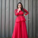 Lakshmi Nakshathra Instagram – Red is a bit of everything: kinda classy, kinda crazy.

📸. @imagiophotography_official 
Outfit: @acornfashionlines
Stylist : @stylewithandriya
Muah @mukeshmuralimakeover
Asst. @arjunarju111 
Jwlry : @goodwillcollectionskerala

#lakshminakshathra