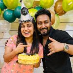 Lakshmi Nakshathra Instagram - Hugs to my Family 🤗❤️ @binduunn5 @shyam_k_nair @lena_chungath @lijo_chungath