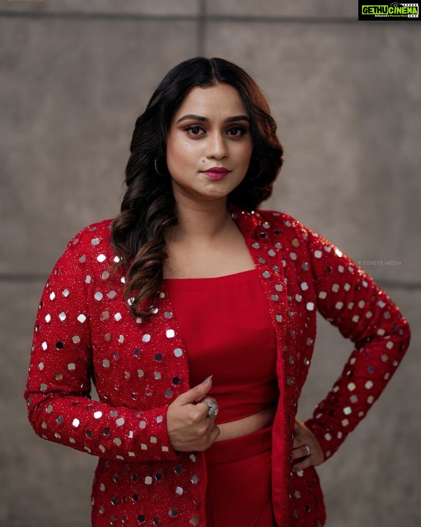 Lakshmi Nakshathra Instagram - Am I Looking Like A Wow ? ? ? 😎 #lakshminakshathra