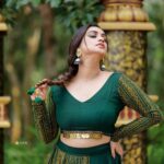 Lakshmi Nakshathra Instagram - Pure Soul 💫 #lakshminakshathra 📸. @3leaf_photography Muah @mukeshmuralimakeover Outfit: @melanthadesignstudio Stylist : @stylewithandriya Co- stylist : @___eb__it @_aleenaraju #instagood #insta #lakshminakshathra #picoftheday