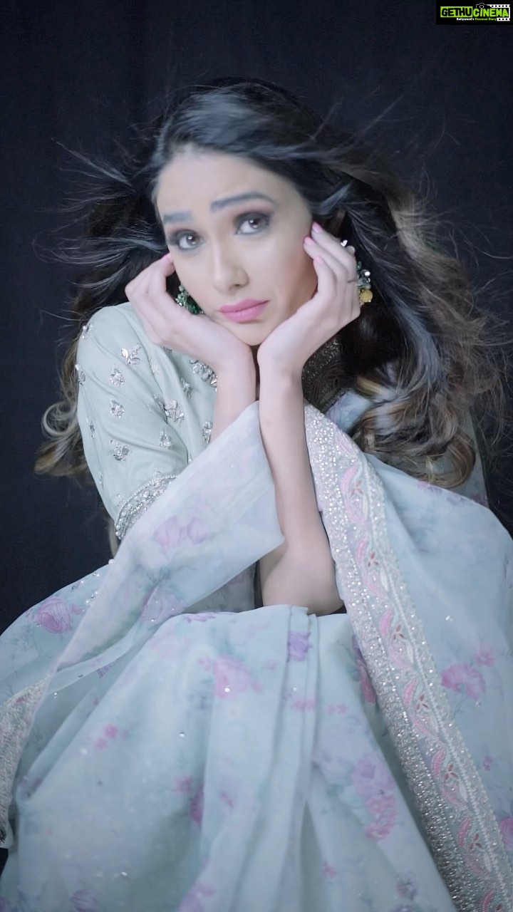 Leena Jumani - 34.4K Likes - 🤭