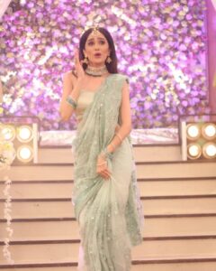 Leena Jumani Instagram - 💚🍃🍀 📷- @akbar.ansari.photography