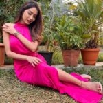 Leena Jumani Instagram - They say you fall in love, We say you grow in love. The boldness that comes from within and takes you higher, We are far from falling! This Valentines embellish your personal style with the premium collection of Just Cavalli watches and dwell in the idea of #BetrothTheBold Valentine’s offer: Flat 10% OFF & Get a Free Just Cavalli Merchandise worth Rs.7500 on Glam snake Collection Watch Model No.- JC1L189M0085 Available at- @shoppers_stop @lifestylestores @tatacliqluxury @approvedclub Also available at all Leading watch boutiques pan India Follow @justcavalliwatches_india #justcavalliwatches #justcavalliwatchesindia #glam #snakewatch #jctribe #valentines