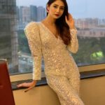 Leena Jumani Instagram - Feeling like a unicorn 🦄 because it’s luck-now☺️ Wearing- @dsignersonia Styled by- @nags_sidiqi #aboutlastnight #lucknow #upaawards