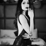 Leena Jumani Instagram - Appreciate the similarities & Respect the differences 🤍 👗 @hashtaglamour Styled by @nags_sidiqi 💄@curiousqueen_makeup_artist Location @dragonfly_hotel 📸 @confidentials_studio