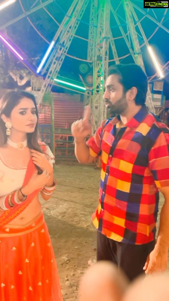 Leena Jumani Instagram - Kya mast joke mara reπππ . .. . . .. . . . . . . . #funnyvideos #funnyreels #comedyvideos #masti #setlife #fyp #instagram #meta #viralvideos #bloopers Mumbai, Maharashtra