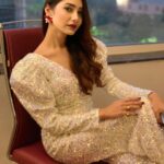 Leena Jumani Instagram - Feeling like a unicorn 🦄 because it’s luck-now☺️ Wearing- @dsignersonia Styled by- @nags_sidiqi #aboutlastnight #lucknow #upaawards