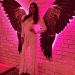 Leena Jumani Instagram - Feeling like a unicorn 🦄 because it’s luck-now☺️ Wearing- @dsignersonia Styled by- @nags_sidiqi #aboutlastnight #lucknow #upaawards