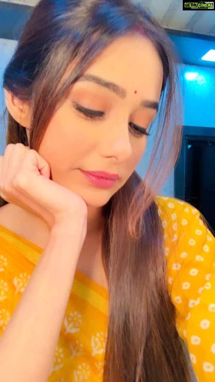 Leena Jumani - 66.1K Likes - For my 1m followers ♥️
#reels #reelsinstagram #reelitfeelit #reelkarofeelkaro