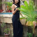 Leena Jumani Instagram - Ye mausam ka jaadoo hai mitwa🌿