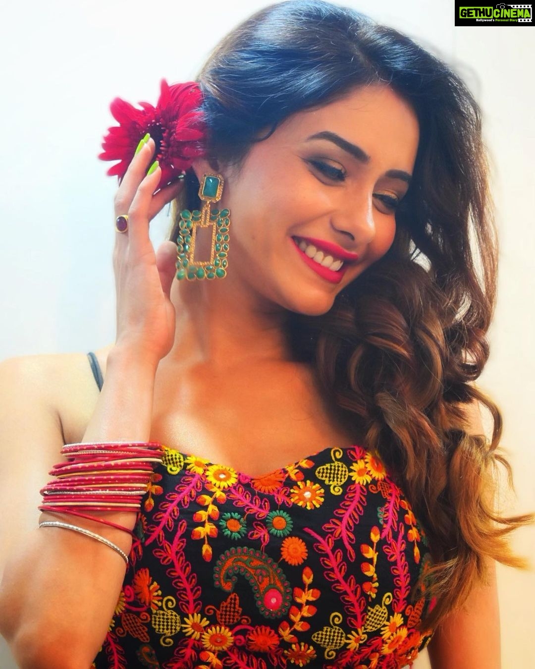 Leena Jumani Instagram - A wild flower that blooms with a gentle touch 🌺