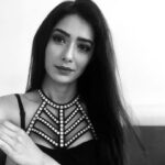 Leena Jumani Instagram - Ready to attend @owomaniyaa awards from home 😄