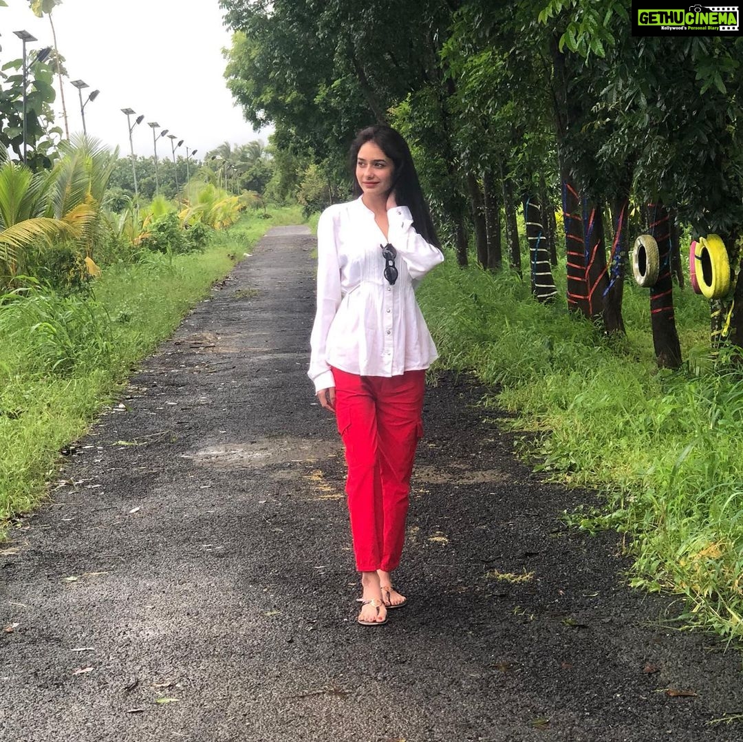 Leena Jumani - 33.8K Likes - It feels like a Rebirth🌿
📸- @rajkamalgupta12