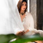 Leena Jumani Instagram – 💚🤍
Agency: @sstardomcelebritymanagement
Manager: @payalrai1303
Co manger: @karanraii11
Styled by: @styledby_sanyaa
Photographer: @journeyman1027
Makeup: @sultan_makeupartist_11
Videographer: @s_bilal24
And last but not least thank you @vmjumani