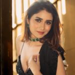 Leena Jumani Instagram – 🌺
@sstardomcelebritymanagement
@payalrai1303
@styledby_sanyaa
@nikki_shirodkar_meraki
@karanraii11
@journeyman1027
@sultan_makeupartist_11
@vmjumani
@s_bilal24
@bookrecce_locations