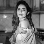 Leena Jumani Instagram - 🎹🎼🎹 Credits @payalrai1303 @sstardomcelebritymanagement @styledby_sanyaa @journeyman1027 @sultan_makeupartist_11 @meena___yadav2 @karanraii11 @vmjumani