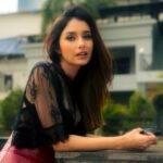 Leena Jumani Instagram - 🍁🍁🍁 @payalrai1303 @sstardomcelebritymanagement @styledby_sanyaa @journeyman1027 @karanraii11 @vmjumani @s_bilal24 @sultan_makeupartist_11 @meena___yadav2 @bookrecce_locations