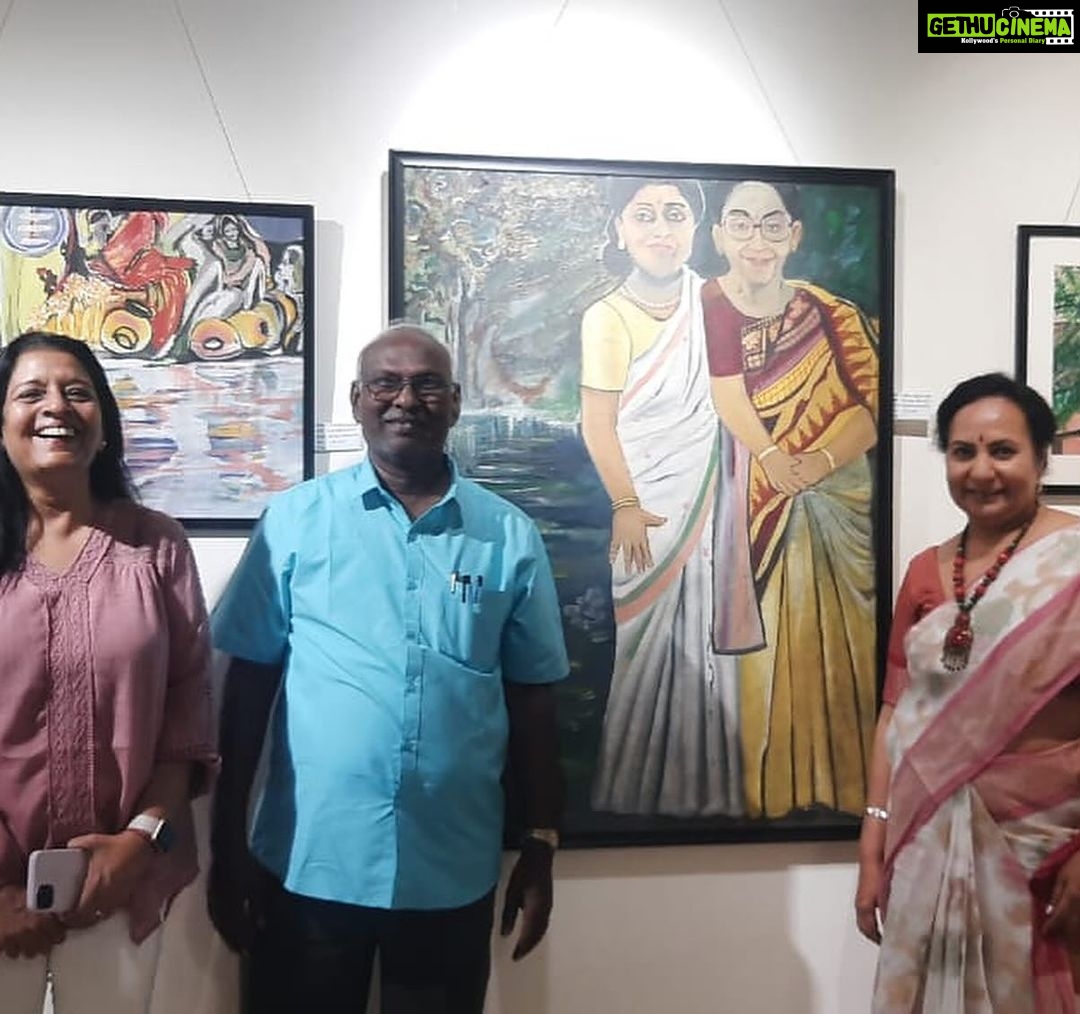 Leslie Tripathy Instagram - Congratulations @rohini_bhatia_singh her paintings / Artwork being exhibited at LOKAYATA ART GALLERY, New Delhi. Located at No. 1 Haus Khas Village. Do visit and see the beautiful artworks. Today, November 5th is the last day to see beautiful paintings of artists at the My friend Rohini Bhatia Singh along with six other artists from across India are exhibiting their artworks between Nov. 2-5th. View works by: Malyadri K. Vijaya Chandrababu M Sujata Arun Pawar Madhushree Thrirani Shreela Nitin Gokarn Deepthi Shenoy Same as last time. @rohini_bhatia_singh Lokayata Art Gallery New Delhi Abstract Art #artexhibition #paintingexhibition Lokayata Art Gallery, Hauz Khaz