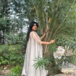 Leslie Tripathy Instagram - Indulge in the allure of our Gala Collection's Luxury Kaftan, where dreams become reality. ✨ Inframe - @leslietripathy26 #LuxuryFashion #GalaCollection #fashion #trending #model #show now #mumbai #gandhimarket. Mumbai, Maharashtra