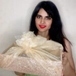 Leslie Tripathy Instagram - @marriagemantraexhibition has best gift hampers for all Indian/ Bharatiya occasions⭐️👌 Happy Diwali 🪔 Mumbai, Maharashtra