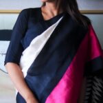 Lisa Ray Instagram – Much more than a glam figure.
.
Indo-Canadian actress, former supermodel, social activist and author Lisa Ray ( @lisaraniray) in our RANI pure silk Handloom sari.
.
.
Direction: @shivampanwar2741
Earrings: @shivampanwarjewellery
Pic Courtesy: @prerna_saklani_
Makeup: @blushed_by_nupur
Location Courtesy: @hyattregencydehradun
.
.
.
#thedrapeproject #lisaray #sari #doon #dehradun #saree #dlf #author #actor Hyatt Regency Dehradun