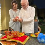 Lisa Ray Instagram – Happy Dhanteras ♥️
Blessings for you and your beloved’s from us.