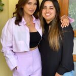 Lisa Ray Instagram - Glammed up the ever so gorgeous @lisaraniray. . . . Hair @cutelooksaloon #dubaimakeup #makeupart #makeupartistdubai #bridalmakeup #bridalmakeupartist #zoharashereen #lisaraniray Arabian Ranches Dubai