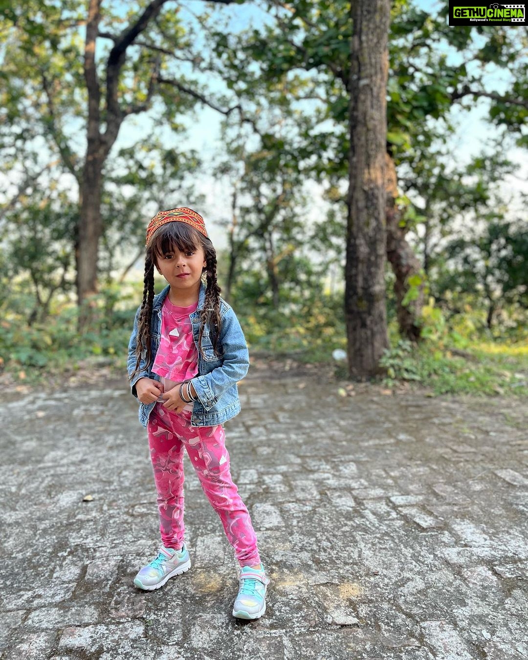 Lisa Ray Instagram - We had the most special pahadi experience riding through a canopy of Sal trees in Malsi forest organised by @hyattregencydehradun I grew up roaming in the woods and I believe the most essential legacy that can be left to the next generation is a deep reverence for nature. Thank you @hyattregencydehradun for making Sufi and Soleil’s day! By the way, the Sal tree is believed to be the “House of the Tribal Goddess” and is valued as a holy tree 🌳 Malsi Dear Park, Dehradun