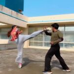 Lopamudra Raut Instagram - 🥷🐣 shot by @Kirankumarmishra 🎥 @rajeshyadav28_ #martialarts #actionscene #actor #action #fight