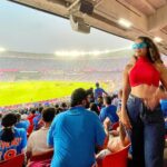 Lopamudra Raut Instagram - Bled blue when we played green ! The most iconic match each time, India vs Pakistan !! 🇮🇳🇵🇰 #worldcup #cricket #indvspak #indiavspakistan #cricketworldcup2023 Narendra Modi Stadium - Ahmedabad
