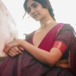 Losliya Mariyanesan Instagram - Time to bloom into your best self Costume @studio_l_by_lini Photography @karthikha_photography @styl_by_prathi Videography @kavinilavan_filmmaker Jewels @daivik.in