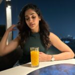 Losliya Mariyanesan Instagram - Be your own reason to smile 🤍