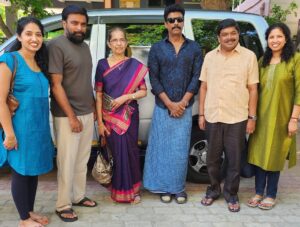M. Sasikumar Instagram - Mythili ,my childhood friend and 5th std classmate at peters school. A strong friendship that continues till date.Whenever she travels from London to India, We make sure to meet and share some beautiful moments with our friends n family, As always it was a wonderful time seeing you #Mythili #Shiyamli and amma after a long while.
நட்பே ஜெய்க்கட்டும் 😍
#friends #friendship 
#india #london @mythili.sk28