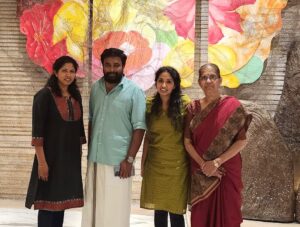M. Sasikumar Instagram - Mythili ,my childhood friend and 5th std classmate at peters school. A strong friendship that continues till date.Whenever she travels from London to India, We make sure to meet and share some beautiful moments with our friends n family, As always it was a wonderful time seeing you #Mythili #Shiyamli and amma after a long while.
நட்பே ஜெய்க்கட்டும் 😍
#friends #friendship 
#india #london @mythili.sk28