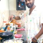Ma Ka Pa Anand Instagram - Indha Diwali-ku best ah vaangunge, “Quality layum - Price layum”. Make this Diwali sweets and savories shopping easy and best with Aachi Foods. Now order your favourites on www.aachifoods.com and also check out other excited combo options. What’s the wait for? Order soon. Wishing you’ll a happy and safe Diwali with Aachi.
