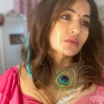 Madhavi Latha Instagram - Just like that , being happy is a choice #daylife #media #talking #sharingthings
