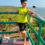 Madhavi Nimkar Instagram - Light house 🏮 . #Guhagar🐳 #birthplace👧