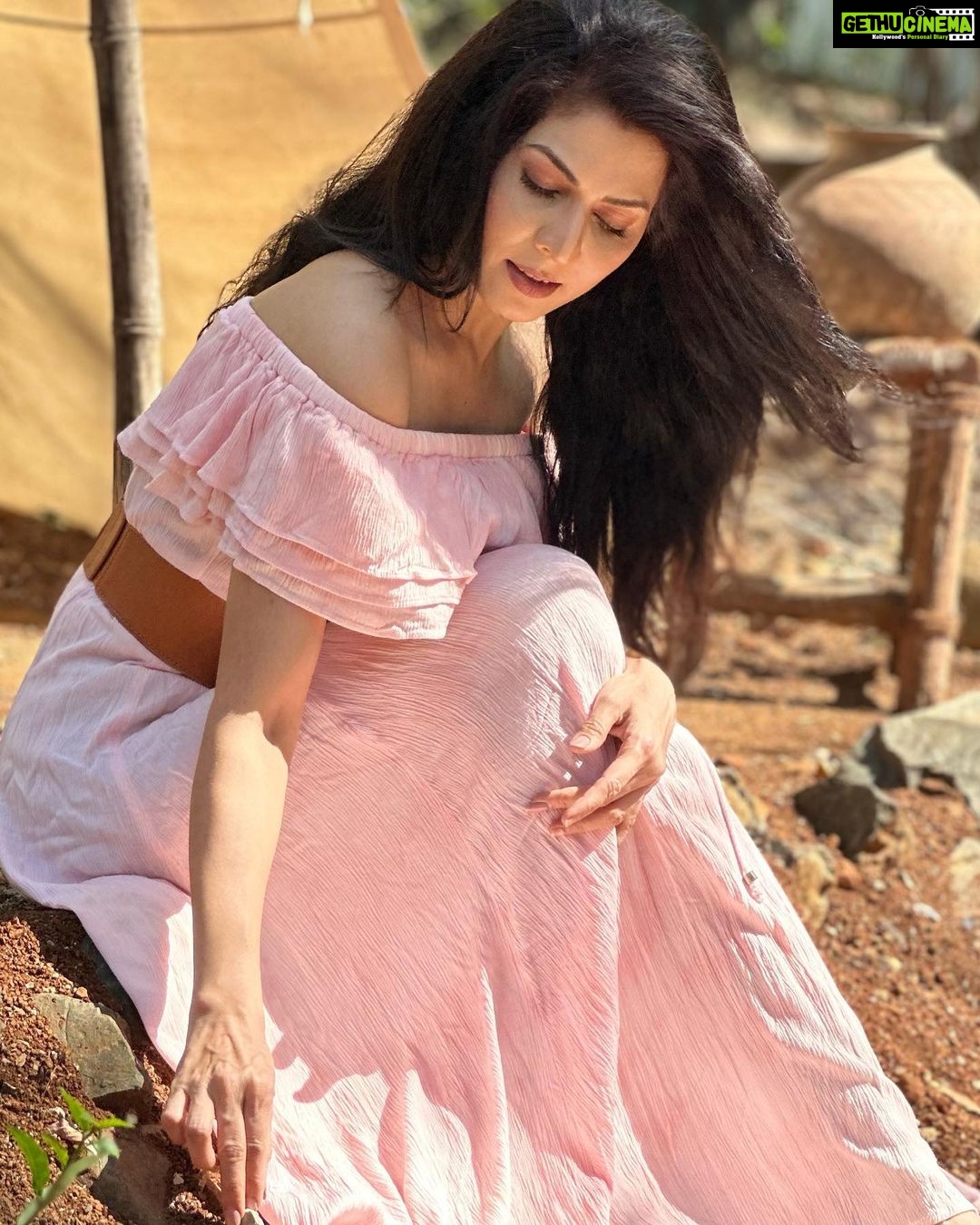 Madhavi Nimkar Instagram - 💖💖💖