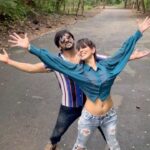 Madhavi Nimkar Instagram – Enjoying more with dance reels 💃💃💖
Dancing on beat @kapilhonrao 👍
.
.
#trendingreelsvideo #instagram #reelfan #dance2023 🫶🏻 #shalinimalhar
Video credit our creative head @abhijaat_sh
