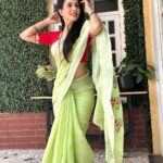 Madhavi Nimkar Instagram - Challenges are an opportunity to rest you and rise to the next level 💖 . . #mondaymotivation #startoftheday #green #instagood #love💖 #lifeisbeautiful❤️ 🫶🏻