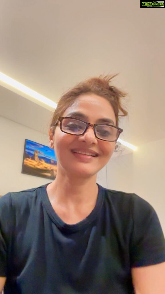 Madhoo Instagram - Right here right now . Happiness
