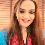 Madhoo Instagram - I DONT CHASE I ATTRACT WHATS MEANT FOR ME WILL SIMPLY FIND ME