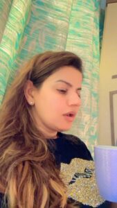 Madhu Sharma Instagram - Jaan thodi de denge #reelsvideo #reels #reelsinstagram #reelsviral #reelviralvideo❤️ #trendingreels #trending g