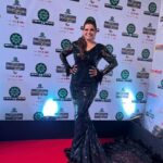 Madhu Sharma Instagram – “A black gown is the epitome of classic elegance… It’s simplicity speaks volumes and it’s allure is undeniable”… My look for the Filmfare Femina Bhojpuri Icons…
Styled by – @bhakti_designer @hitendrakapopara
Makeup – @atulshinde
Hair – @koyandemangal
#filmfarefeminabhojpuriicons #filmfare #femina #bhojpuri #redcarpet