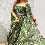 Madhu Sharma Instagram - Green is the color of nature. Of life. Of beauty. Thanks @bhakti_designer for beautiful dress😘😘😘😘😘😘😘